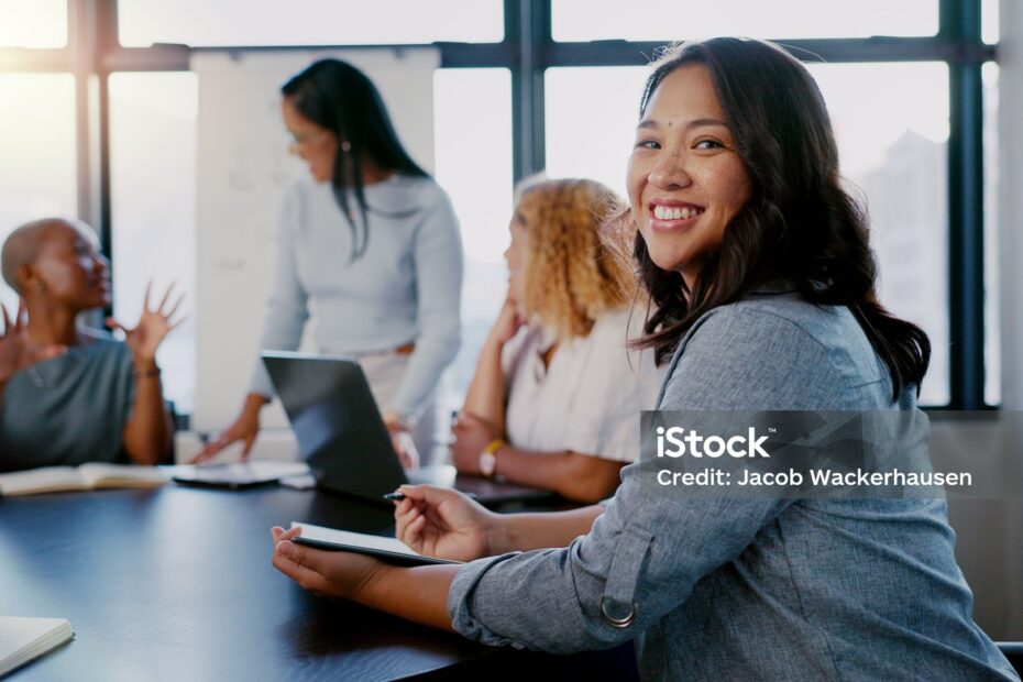 How to Navigate a Mid-Career Change