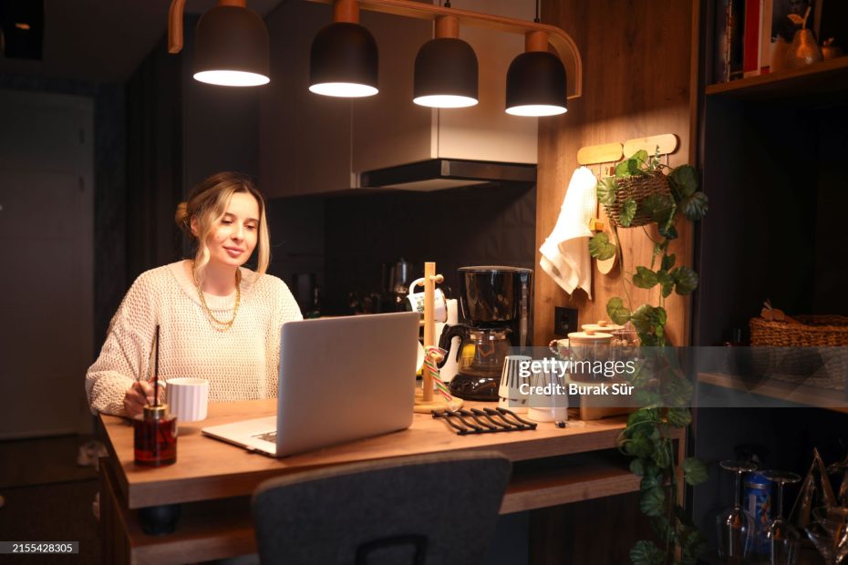 5 Productivity Hacks for Night Owl Freelancers That’ll Transform Your Work Life